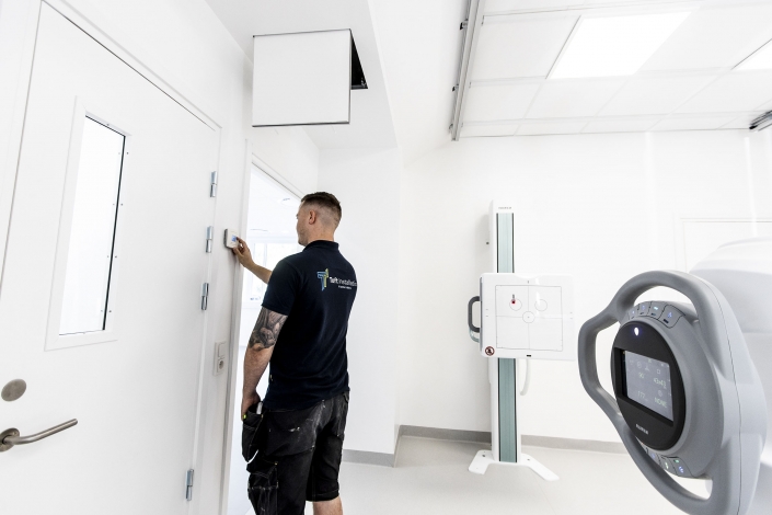 Toft Installation laver el-installation hos røntgenklinik